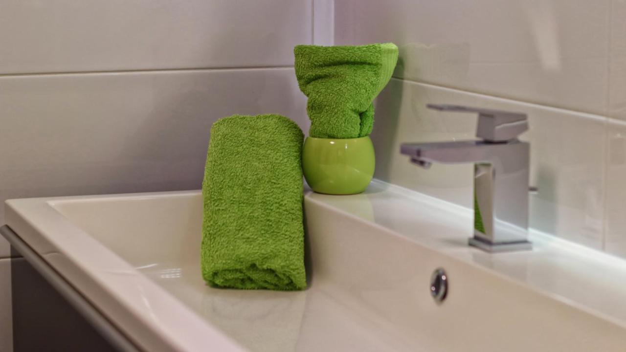 Guesthouse Esma Ровинь Экстерьер фото