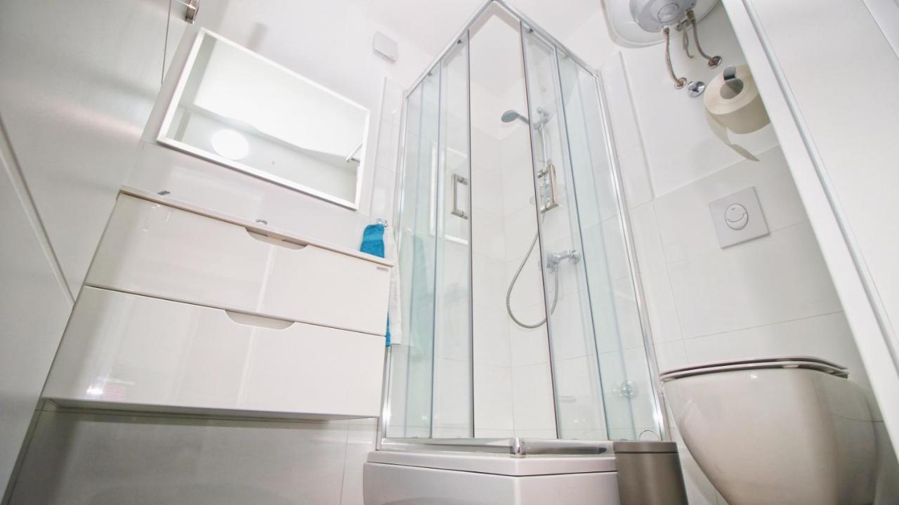 Guesthouse Esma Ровинь Экстерьер фото