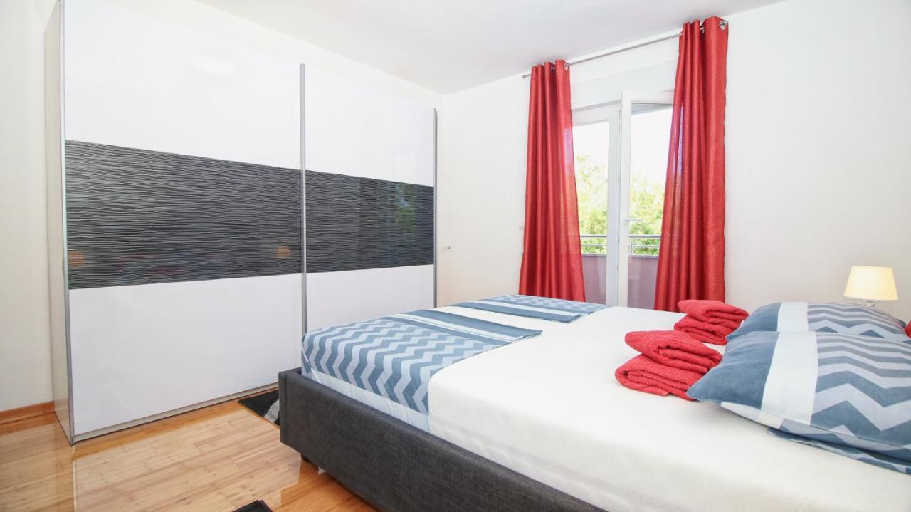 Guesthouse Esma Ровинь Экстерьер фото