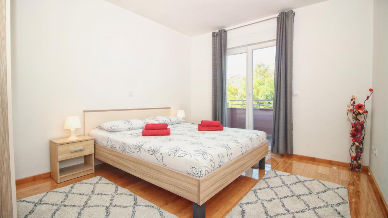 Guesthouse Esma Ровинь Экстерьер фото