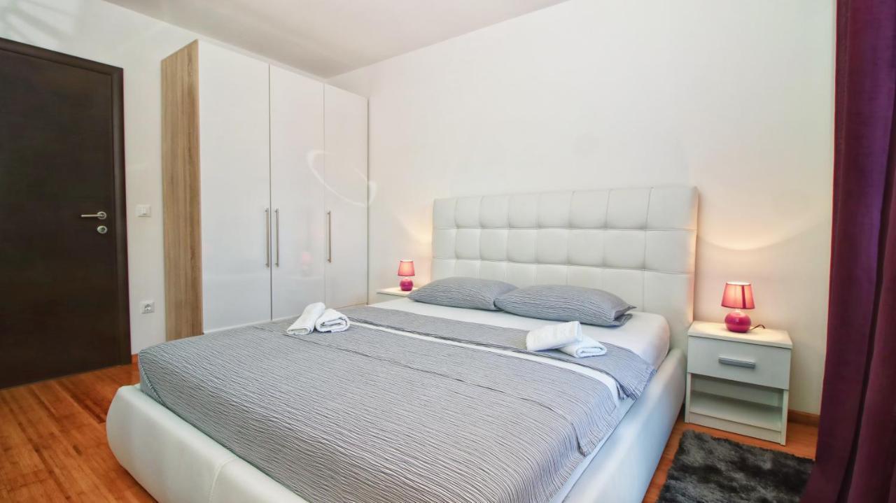 Guesthouse Esma Ровинь Экстерьер фото